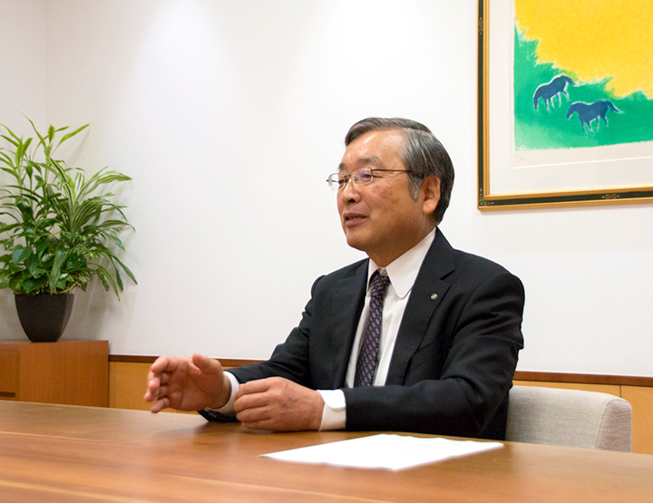 鹿島建物総合管理株式会社　代表取締役社長　山本　和雄
